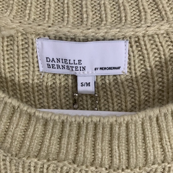 Danielle Bernstein Oversized Crewneck Chunky Sweater Size S/M NWT - Picture 2 of 7